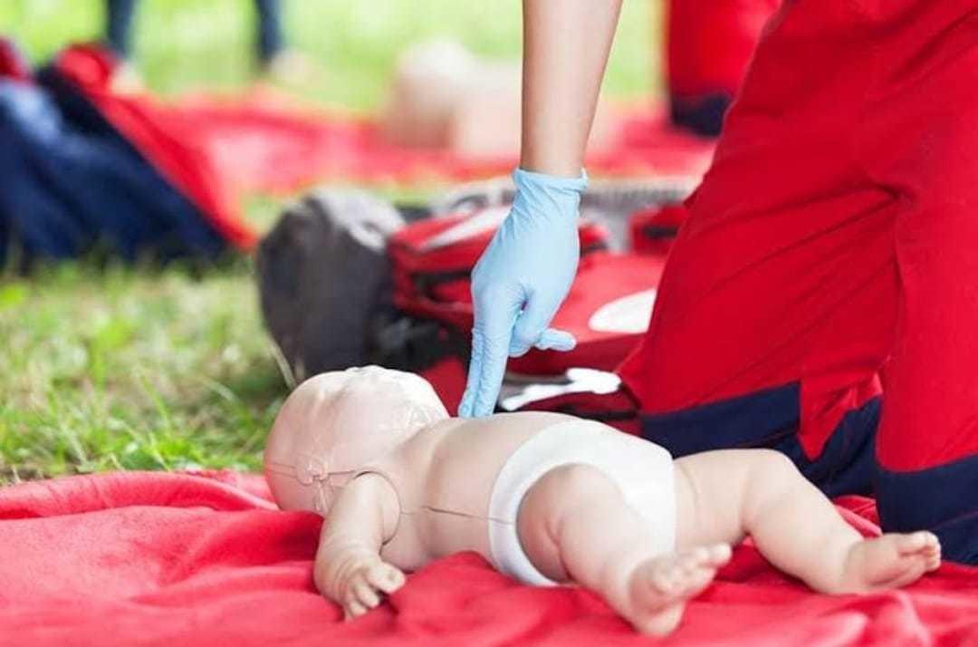 Realizarán curso de primeros auxilios pediátricos. Foto de Cruz Roja.