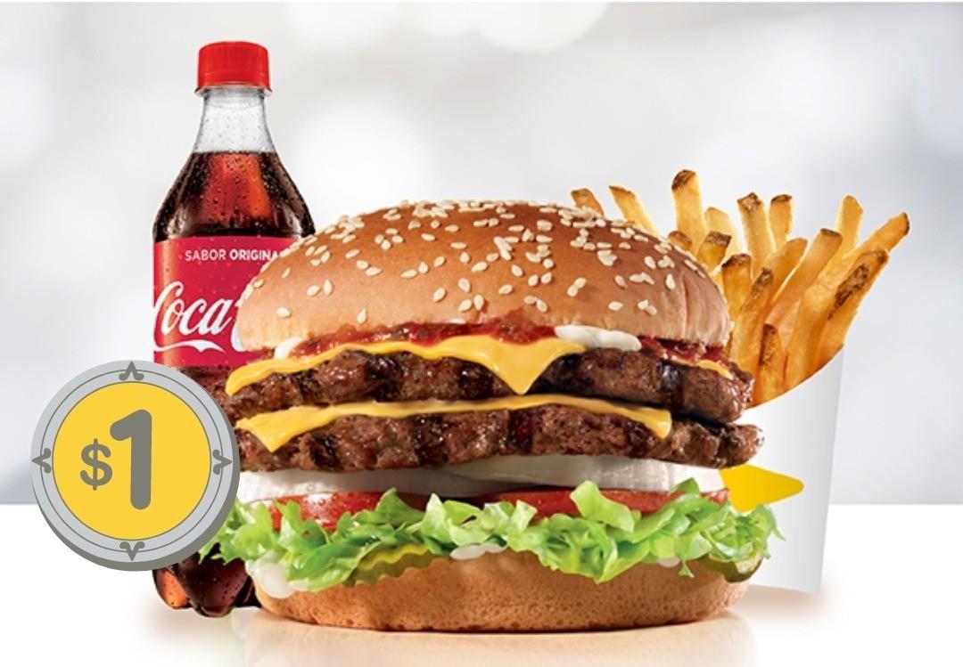 Combo de Carls Jr, una hamburguesa con papas fritas y una coca cola. Foto: Carls Jr/Canva.