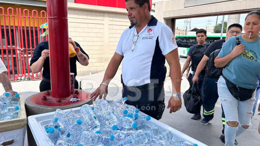 Ante ola de calor…instalan puntos de hidratación