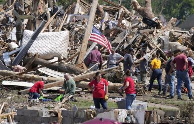 Tres tornados causan caos en Iowa: Estado de emergencia