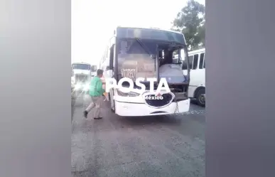 Choque en la México-Querétaro deja dos heridos (VIDEO)