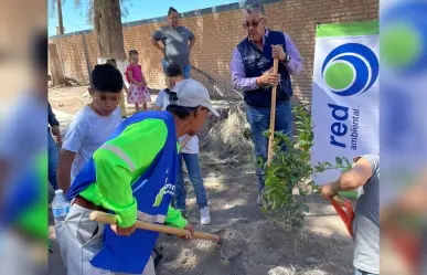 Red Ambiental realiza jornada de reforestación rural en primarias de Durango