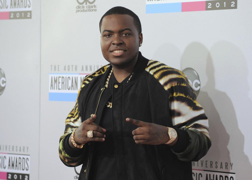 Arrestan al rapero Sean Kingston y a su mamá en Florida