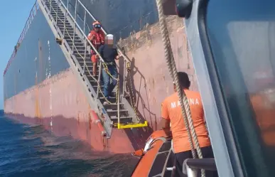 Atienden llamado de emergencia  de un buque atracado frente a Progreso