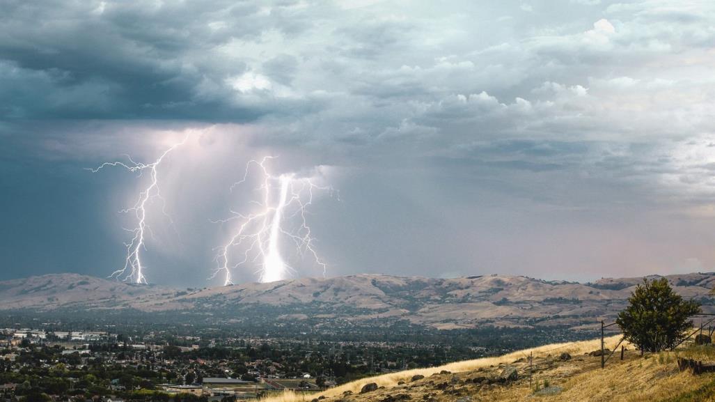 Continúa la ola de calor; se esperan tormentas eléctricas con granizo