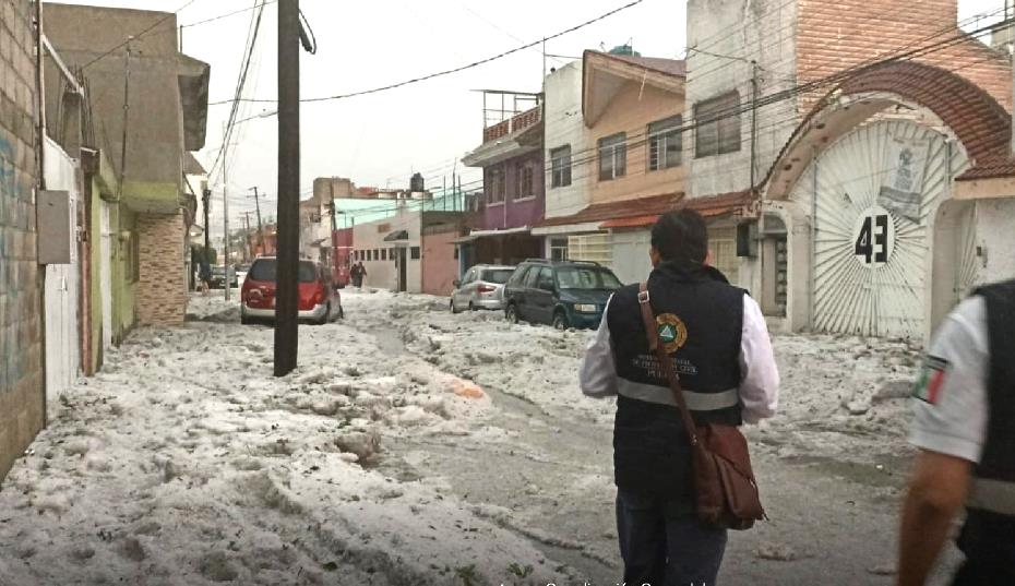 Tormenta azota el centro de Puebla: granizo, vientos y daños graves