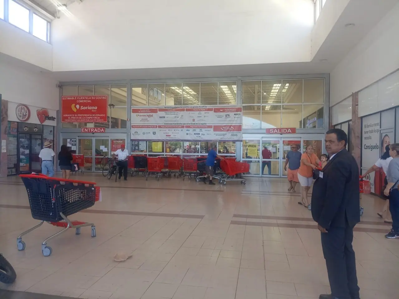 Tiendas del grupo Soriana, cerraros sus instalaciones tras recibir pocas utilidades. Foto: Especial.