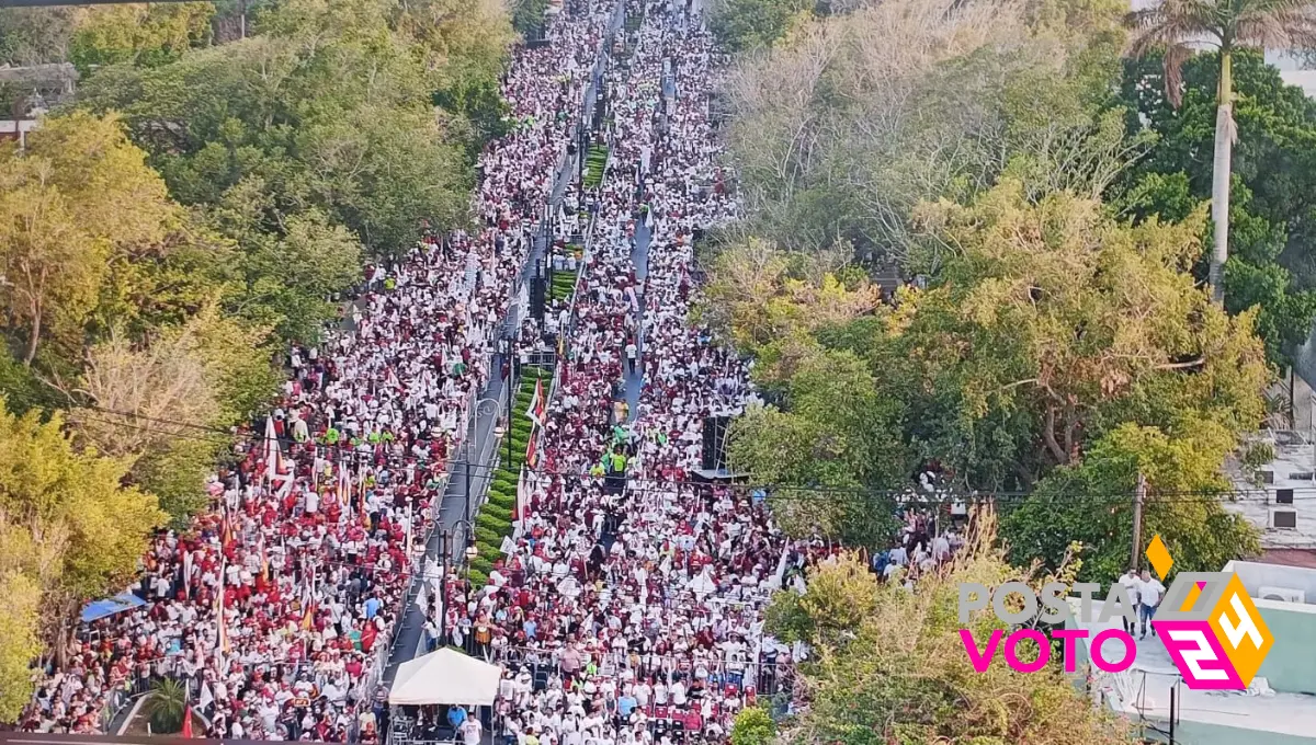 Miles de personas se dieron cita para el cierre de campaña este domingo Fotos: Cortesía