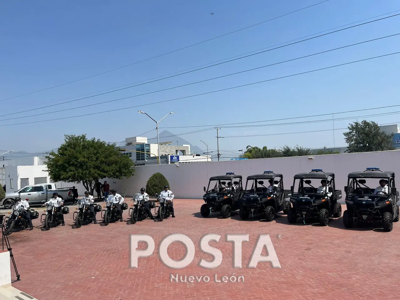 Razers, motocicletas y cuatrimotos del municipio de Escobedo. Foto: Rafael Enríquez