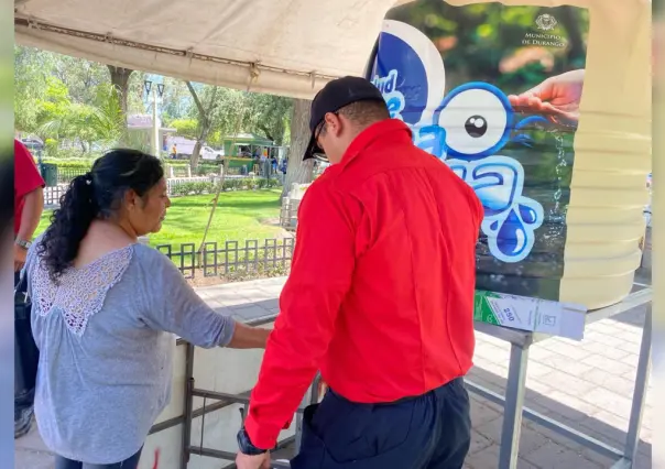 Poco más de mil 500 personas han acudido a hidratarse por el calor extremo