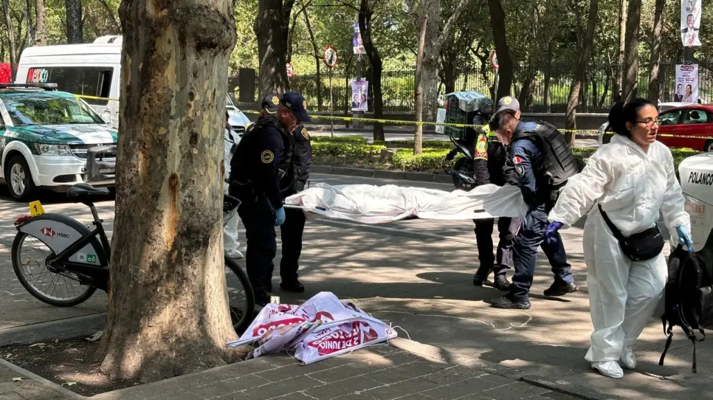 Muere ciclista arrollado en Paseo de la Reforma, detienen al responsable