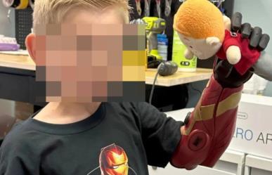 ¡Iron Kid! Niño de 5 años utiliza brazo biónico