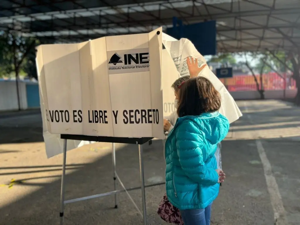 El Colegio aseguró que cuenta con el apoyo del ayuntamiento para garantizar seguridad. Imagen: INE