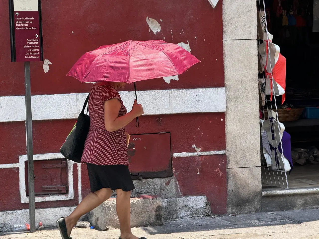 Esta martes se pronostica una nueva jornada de calor extremo con temperaturas que llegarían a los 45 grados centígrados.- Foto de archivo