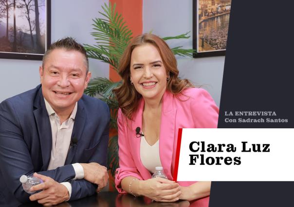 Clara Luz Flores Carrales: compromiso de servicio con los escobedenses