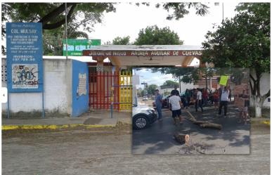 Bloquean la Avenida Xoclán en protesta por un árbol