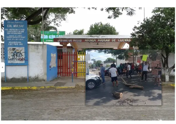 Bloquean la Avenida Xoclán en protesta por un árbol