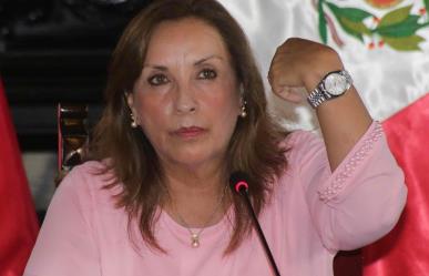 Denuncia Fiscalía de Perú a presidenta Dina Boluarte por caso Rolexgate