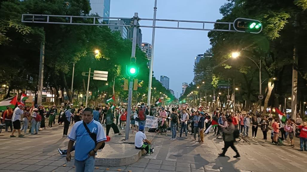 Manifestantes Pro Palestina protestan en Paseo de la Reforma