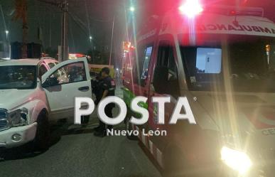 Asesinan a hombre mientras conducía su camioneta en Guadalupe