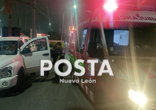 Asesinan a hombre mientras conducía su camioneta en Guadalupe