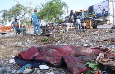 Santa Catarina se moviliza para limpiar calles tras lluvias