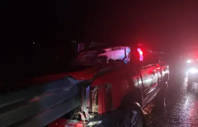 Conductor sobrevive a fuerte choque en Allende