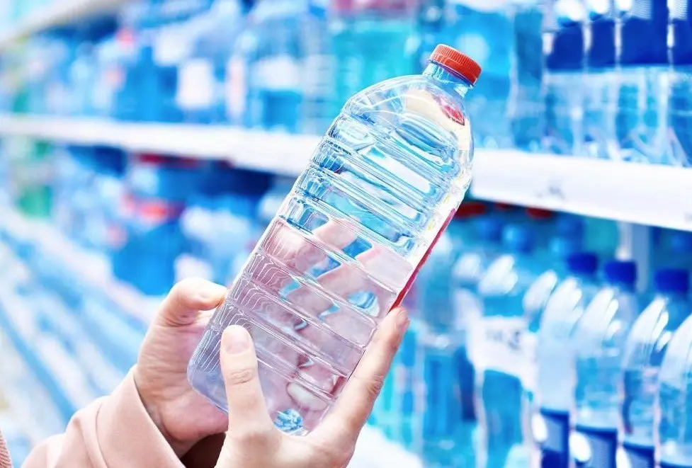 Las marcas de agua embotellada más seguras en México, según Profeco