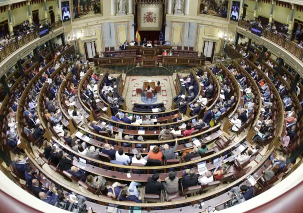 Congreso español aprueba polémica ley de amnistía para separatistas catalanes