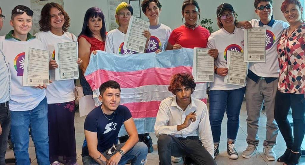 Temen que no se respeten protocolos de identificación para personas transgénero