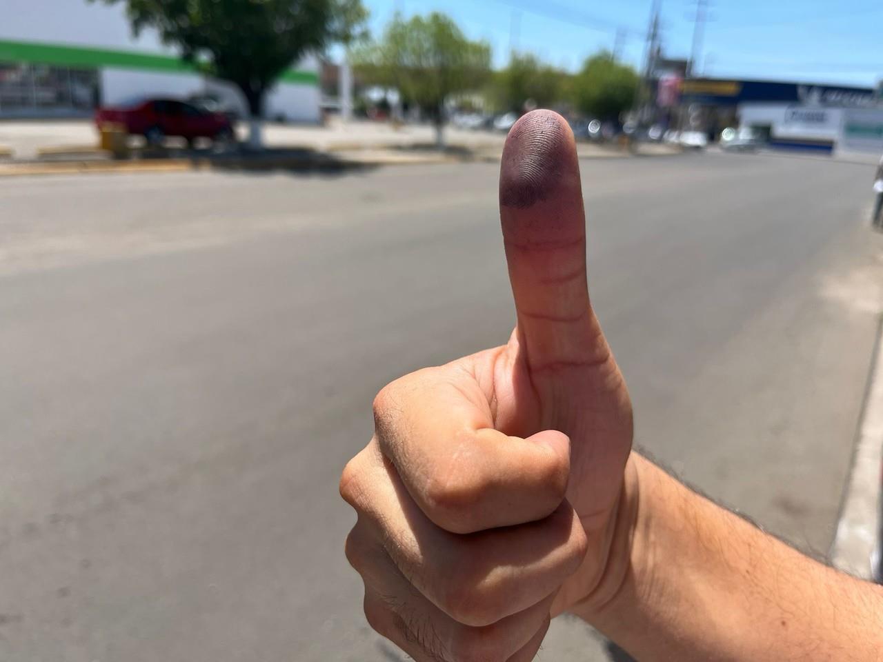 Espera el regidor Antonio Morales, que los jóvenes salgan a votar este 2 de junio. Foto: Jesús Carrillo.