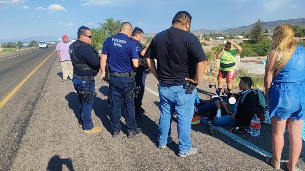 Uso de casco salva a niño y a su padre en accidente de motocicleta