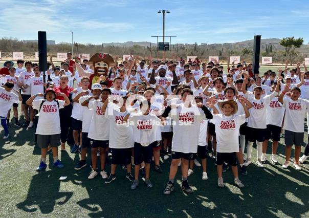 NFL ‘49ers’ imparte clínica deportiva a niños y jóvenes de Los Cabos