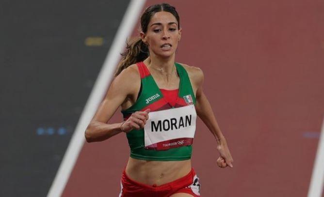 La mexicana Paola Morán gana medalla de bronce en el Edwin Moses Legends Meet