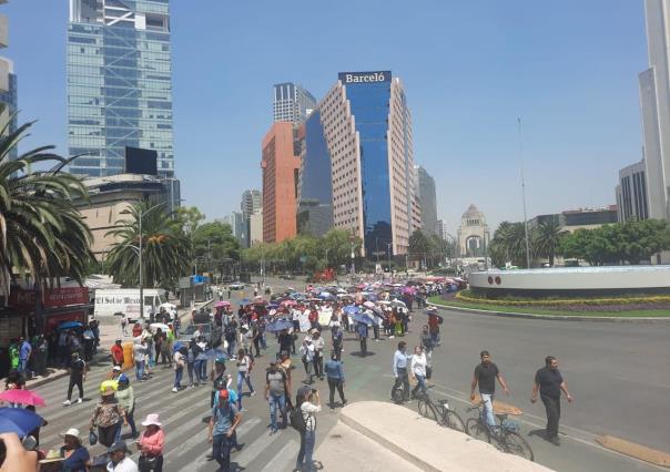 ¡CNTE paraliza CDMX! Marchan desde la Benemérita Escuela de Maestros al Zócalo