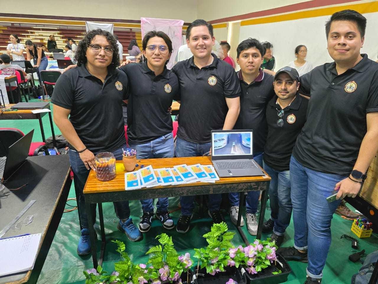 Expo Proyecto presentado por los alumnos del Tecnológico de Yucatán, como parte de su finalización de semestre. Foto: Alejandra Vargas