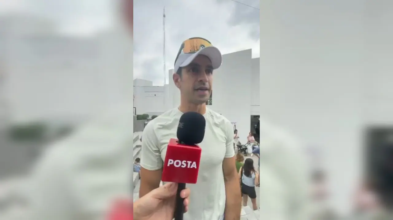 El candidato a la alcaldía de San Pedro por el Partido Vida Nuevo León, Javier González Jiménez,  invitó a la ciudadanía a que acudan a votar. Foto: Mauricio Morales