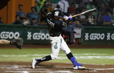 Saraperos saca el juego a Leones en extra innings