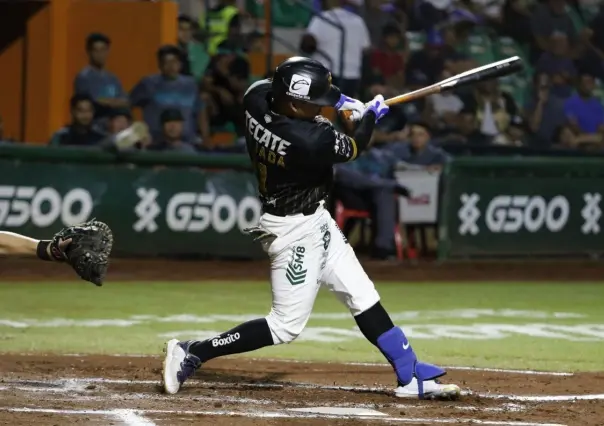 Saraperos saca el juego a Leones en extra innings