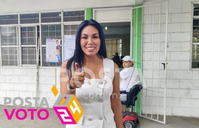Ale Morales acude a votar en familia en San Nicolás