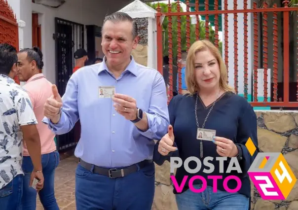 Miguel Ángel Lozano ejerce su derecho al voto en Pesquería
