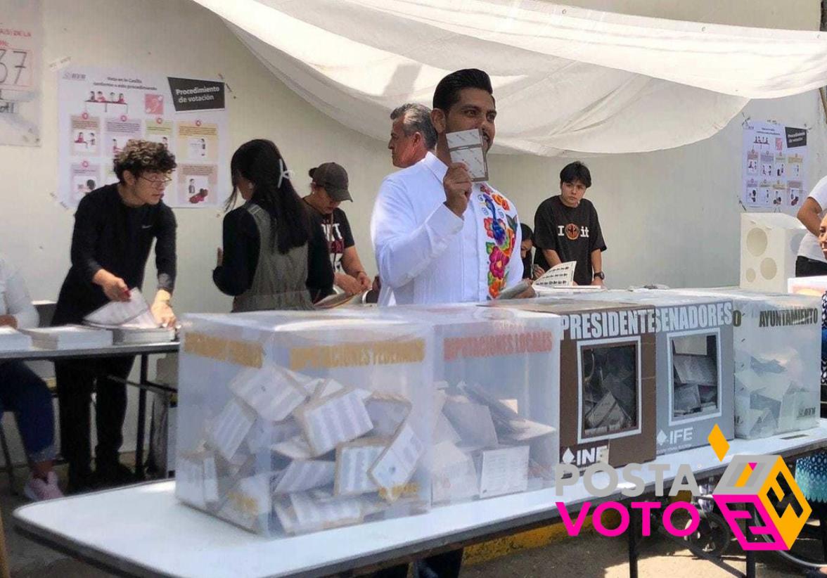 Votantes en Neza acuden masivamente a las urnas