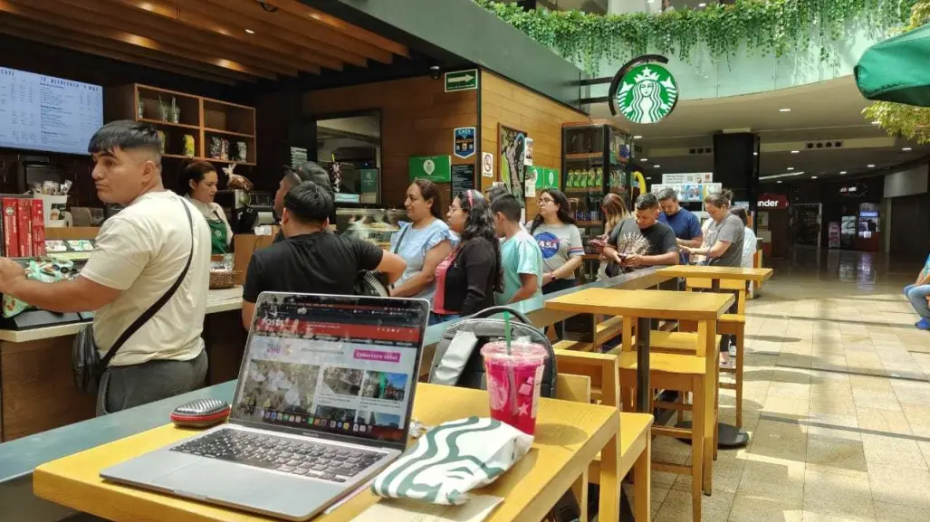 Descuentos y regalos atraen a votantes en la Ciudad de México