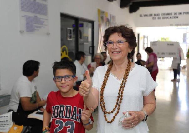 María Fritz Sierra elogia civilidad y participación en Yucatán