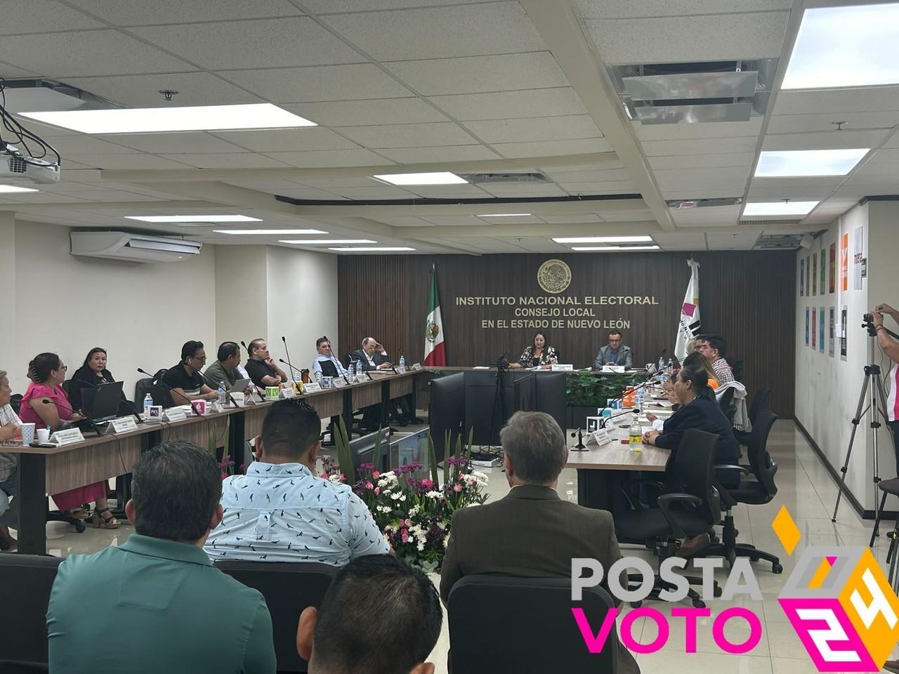 La vocal ejecutiva del INE, Olga Alicia Castro, detalló que algunos de los asistentes a los comicios tuvieron que realizar su voto minutos después de cerrar las casillas. Foto: POSTA.