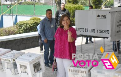 Xóchitl Gálvez vota en compañía de sus hijos