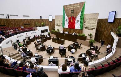 Drástico cambio de poderes en el  legislativo yucateco