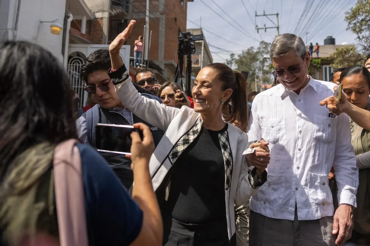 Claudia Sheinbaum y su esposo Jesús María Tarriba Unger.  Foto: @Claudiashein