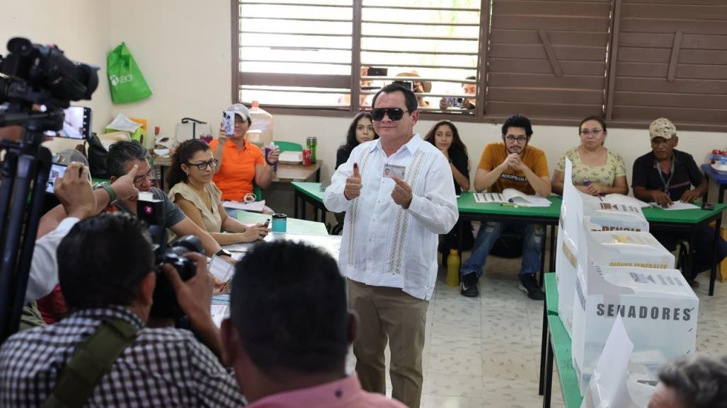 Joaquín Huacho Díaz Mena encabeza la carrera por la gubernatura de Yucatán