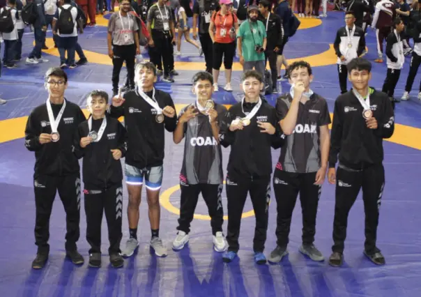 Luchadores coahuilenses se alzan con 7 medallas en los Nacionales Conade 2024